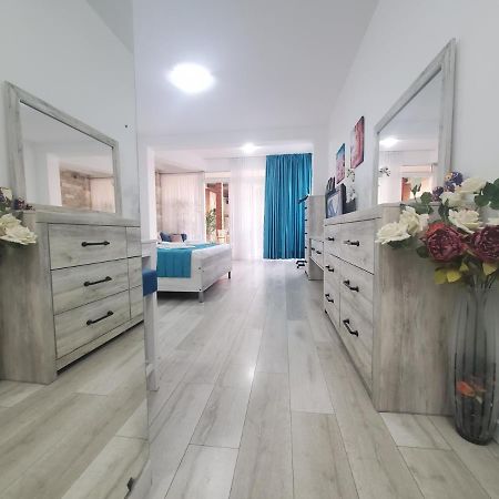 Egon Apartments Будва Экстерьер фото