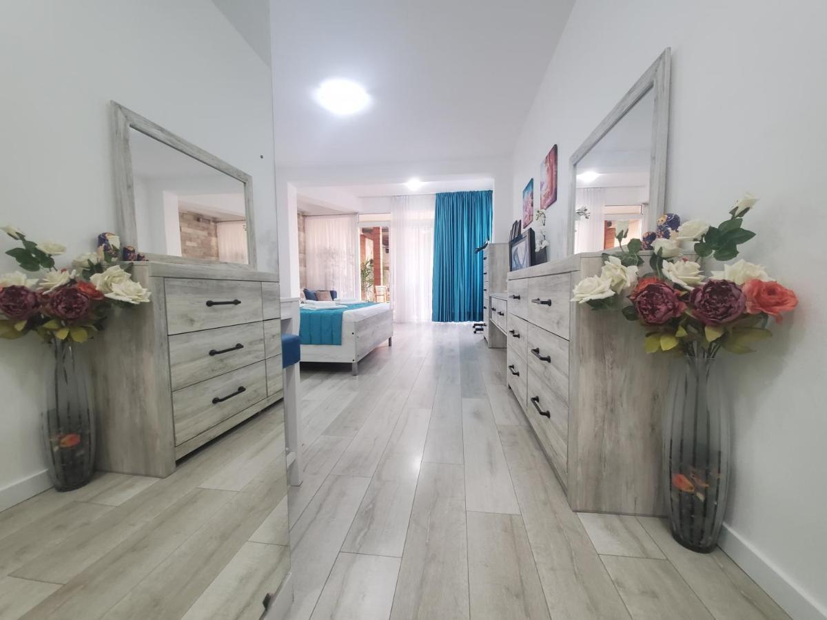 Egon Apartments Будва Экстерьер фото